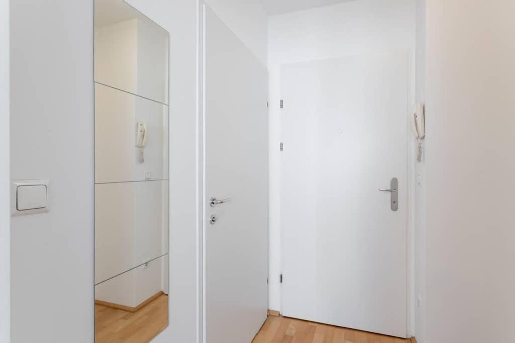 Bright Apartment In Hip & High Quality Neighborhood 비엔나 외부 사진