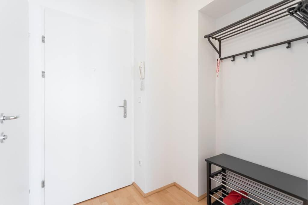 Bright Apartment In Hip & High Quality Neighborhood 비엔나 외부 사진