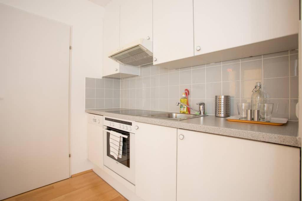 Bright Apartment In Hip & High Quality Neighborhood 비엔나 외부 사진