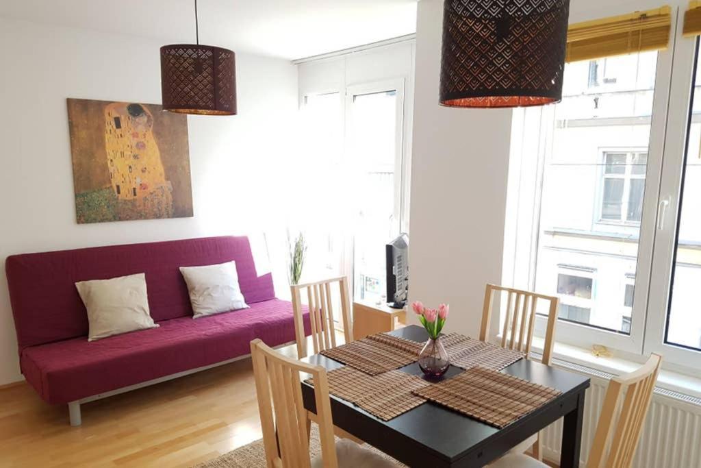 Bright Apartment In Hip & High Quality Neighborhood 비엔나 외부 사진